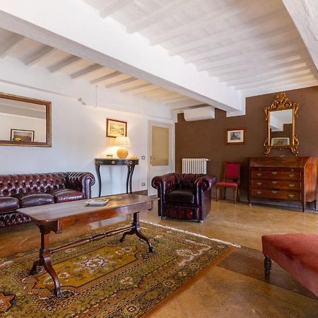 Appartement Palazzo Chigi Zondadari à Sienne Extérieur photo