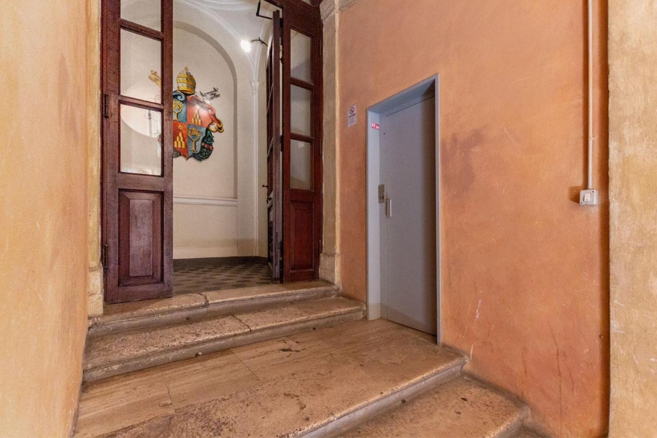Appartement Palazzo Chigi Zondadari à Sienne Extérieur photo
